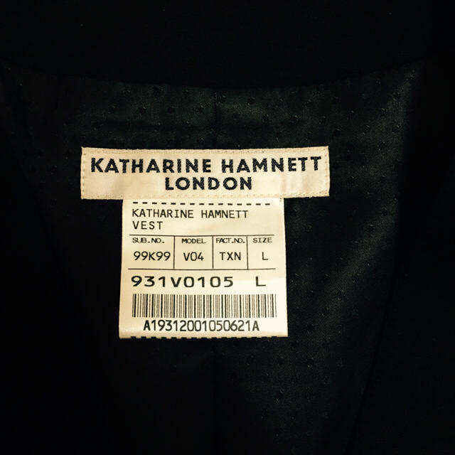 KATHARINE HAMNETT(キャサリンハムネット)のRYUJI様 専用 新品未使用◼︎キャサリンハムネット ベスト L メンズのスーツ(スーツベスト)の商品写真