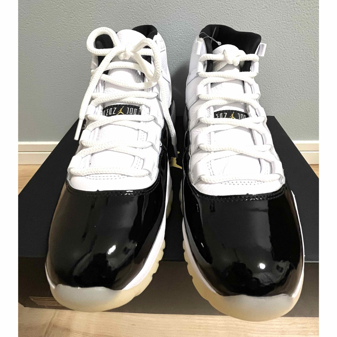 NIKE(ナイキ)の【新品未使用】 Air Jordan11 Gratitude（27.5cm） メンズの靴/シューズ(スニーカー)の商品写真