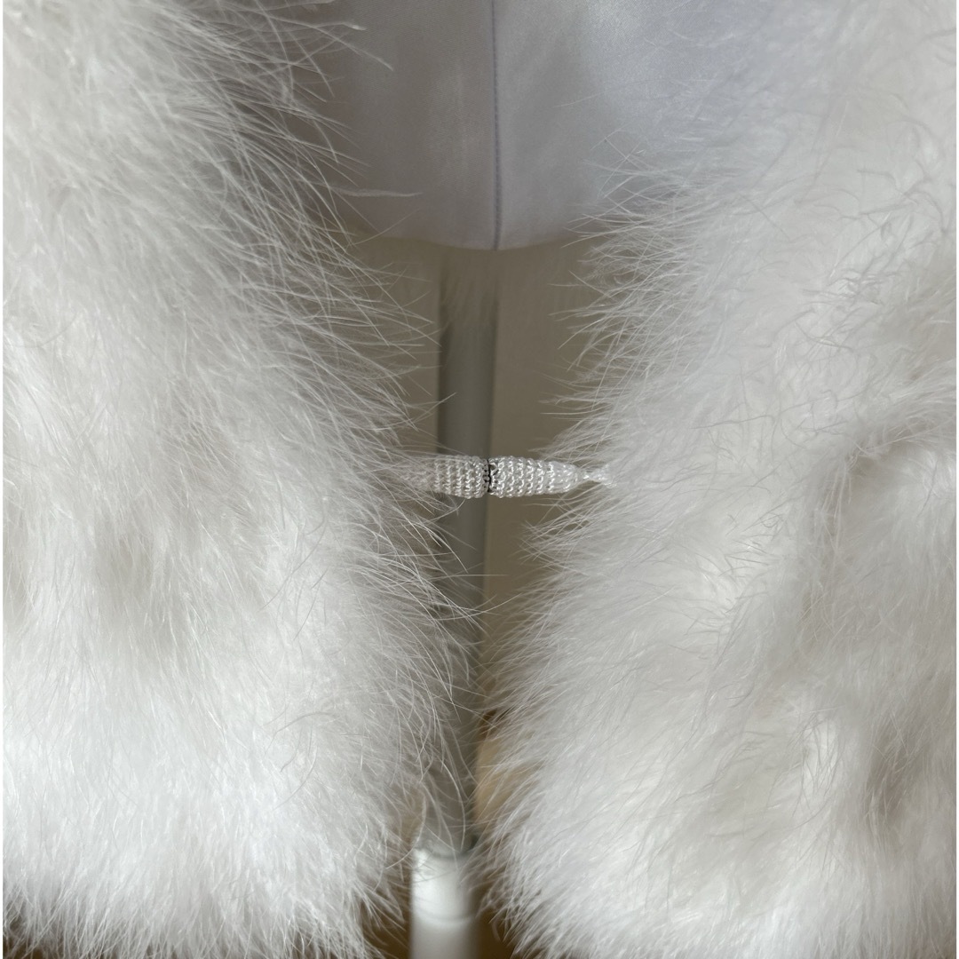 成人式　ショール　フェザーストール　羽毛100% 白　ホワイト　ファー　振袖 レディースの水着/浴衣(和装小物)の商品写真