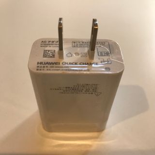 ファーウェイ(HUAWEI)のHuawei quick charge 電源(バッテリー/充電器)