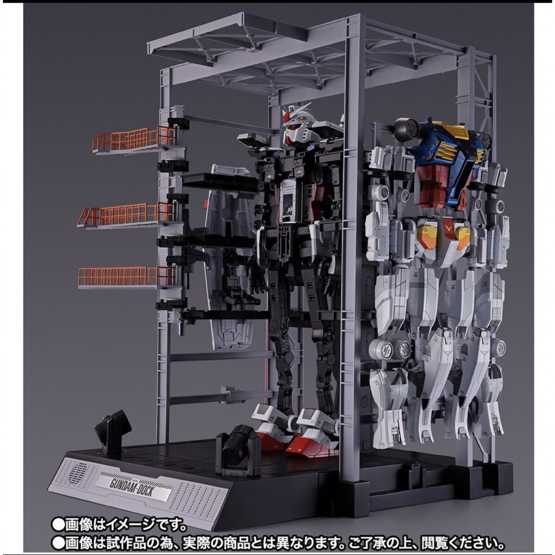 BANDAI(バンダイ)のDX超合金 GUNDAM FACTORY YOKOHAMA RX-78F00 エンタメ/ホビーのおもちゃ/ぬいぐるみ(模型/プラモデル)の商品写真