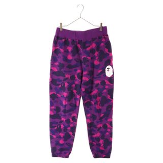 アベイシングエイプ(A BATHING APE)のA BATHING APE アベイシングエイプ CAMO WIDE SWEATPANT カモフラージュ ロゴプリント ジョガー スウェットパンツ 001PTJ301011M パープル(その他)