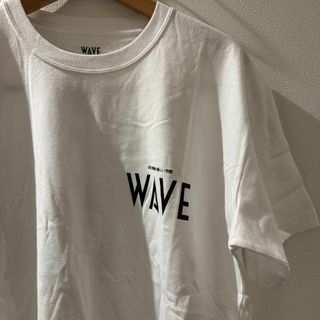 ミスタージェントルマン(MISTERGENTLEMAN)の未使用に近い極美品　ミスタージェントルマン WAVE Tシャツ 半袖　Lサイズ(Tシャツ/カットソー(半袖/袖なし))