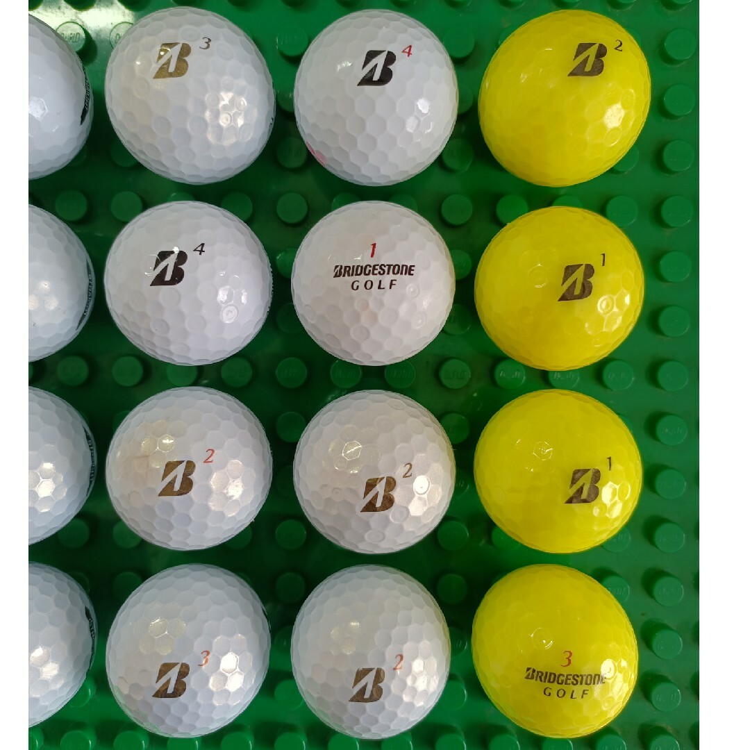 BRIDGESTONE(ブリヂストン)の【ロストボール】ブリヂストン STRAIGHT スポーツ/アウトドアのゴルフ(その他)の商品写真