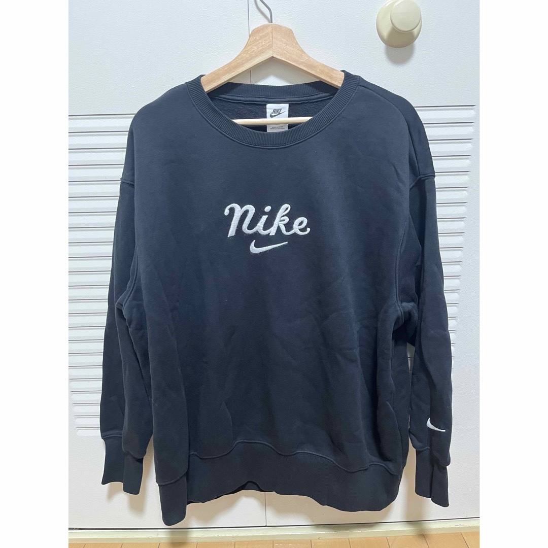 NIKE - 【希少】NIKE 筆記体刺繍 センターロゴ スウェッXLの通販 by