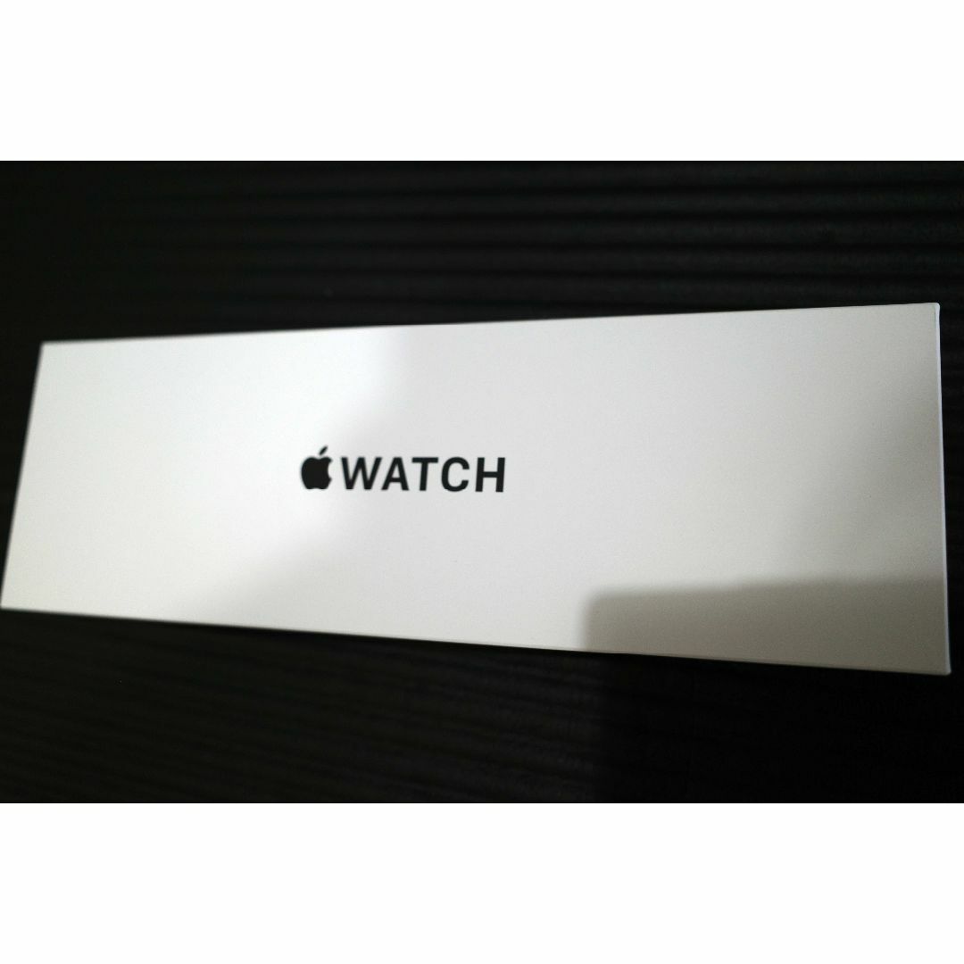 Apple Watch(アップルウォッチ)のApple Watch SE 第2世代40mm MRTT3J/A 新品 スマホ/家電/カメラのスマートフォン/携帯電話(その他)の商品写真