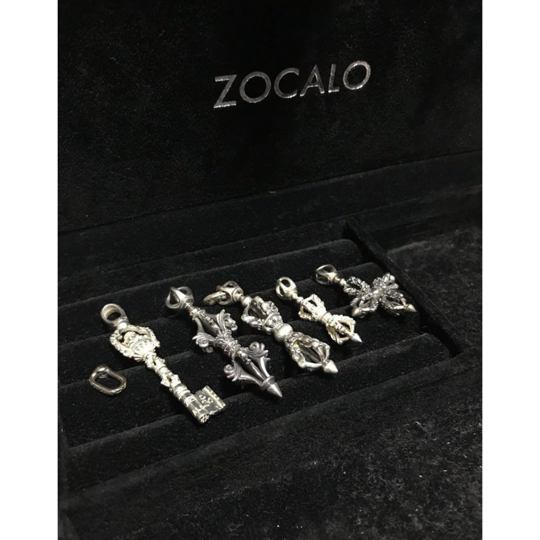 ZOCALO - ZOCALO ペンダントトップ 5個セット売り おまけ付き ソカロの