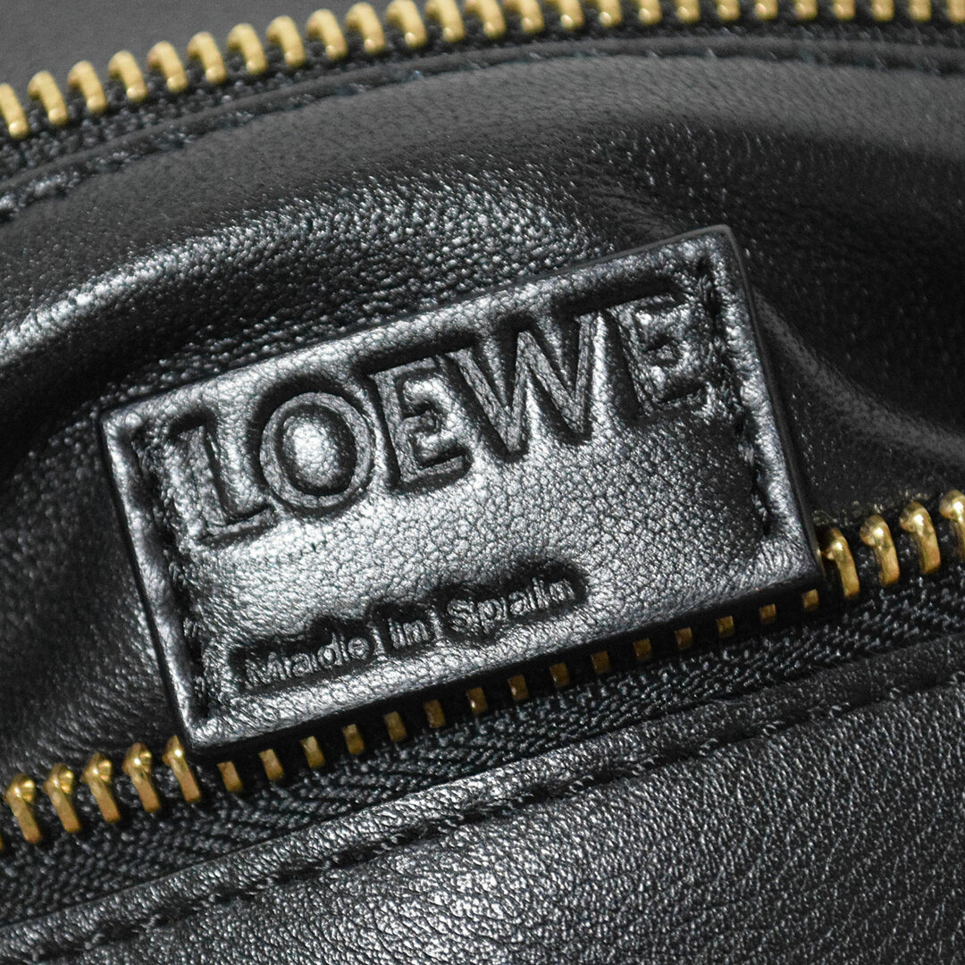 LOEWE(ロエベ)のLOEWE ロエベ  パズルバッグ　ミディアム パイソン  レディース ショルダーバッグ レディースのバッグ(ショルダーバッグ)の商品写真