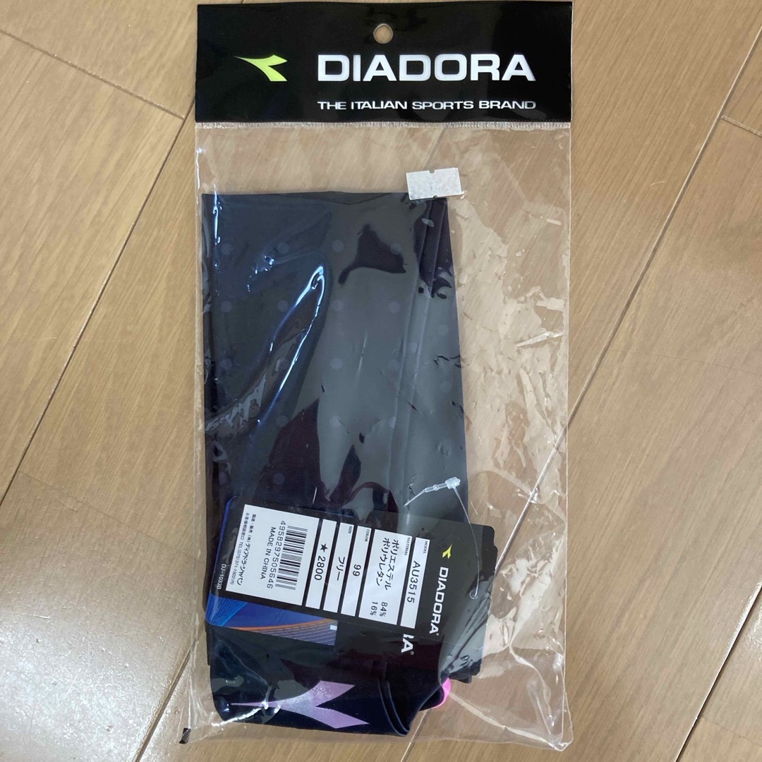 DIADORA(ディアドラ)のディアドラ レディースアームカバー スポーツ/アウトドアのテニス(ウェア)の商品写真