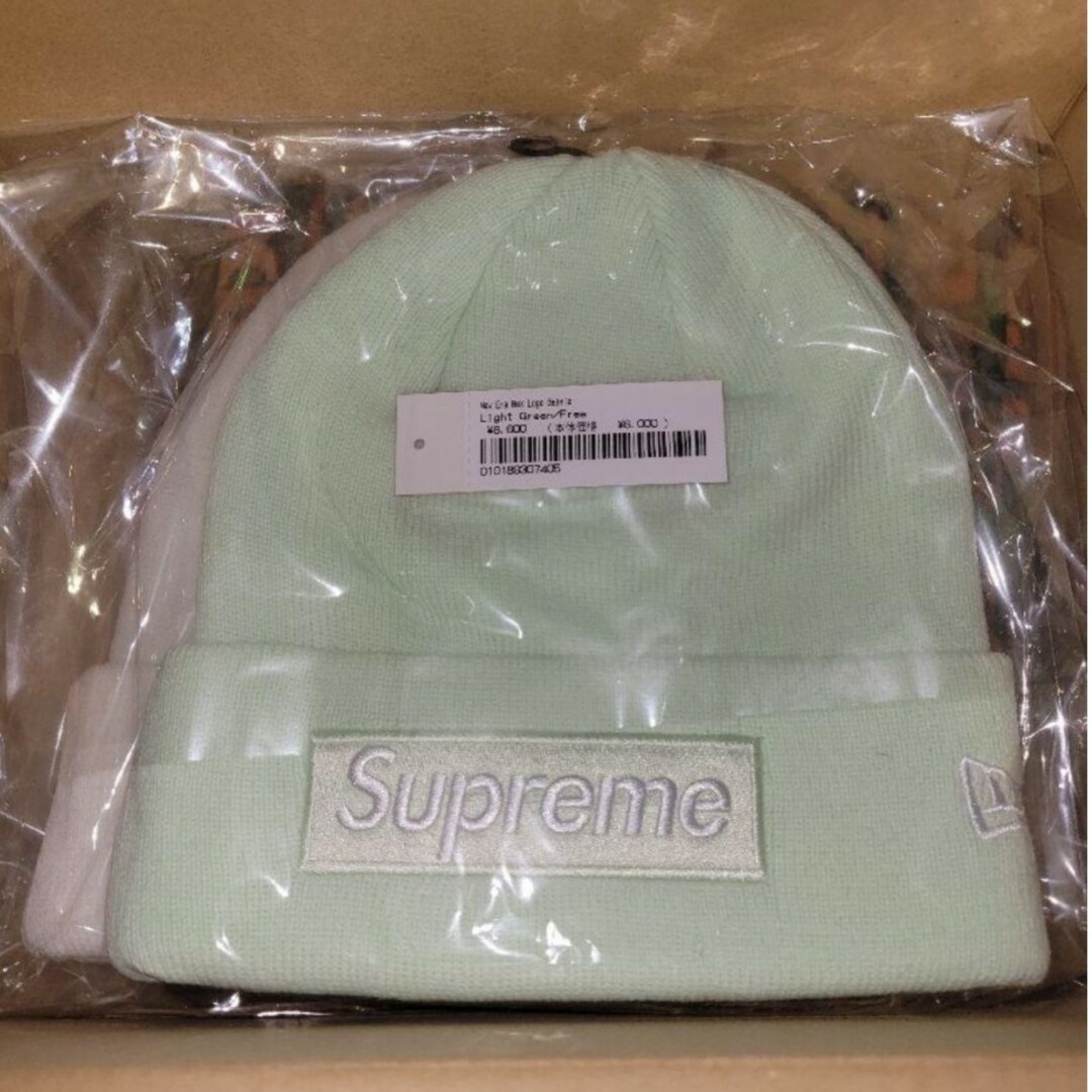 Supreme(シュプリーム)の0　 New Era Box Logo Beanie 薄緑 　大人フェミニン メンズの帽子(ニット帽/ビーニー)の商品写真
