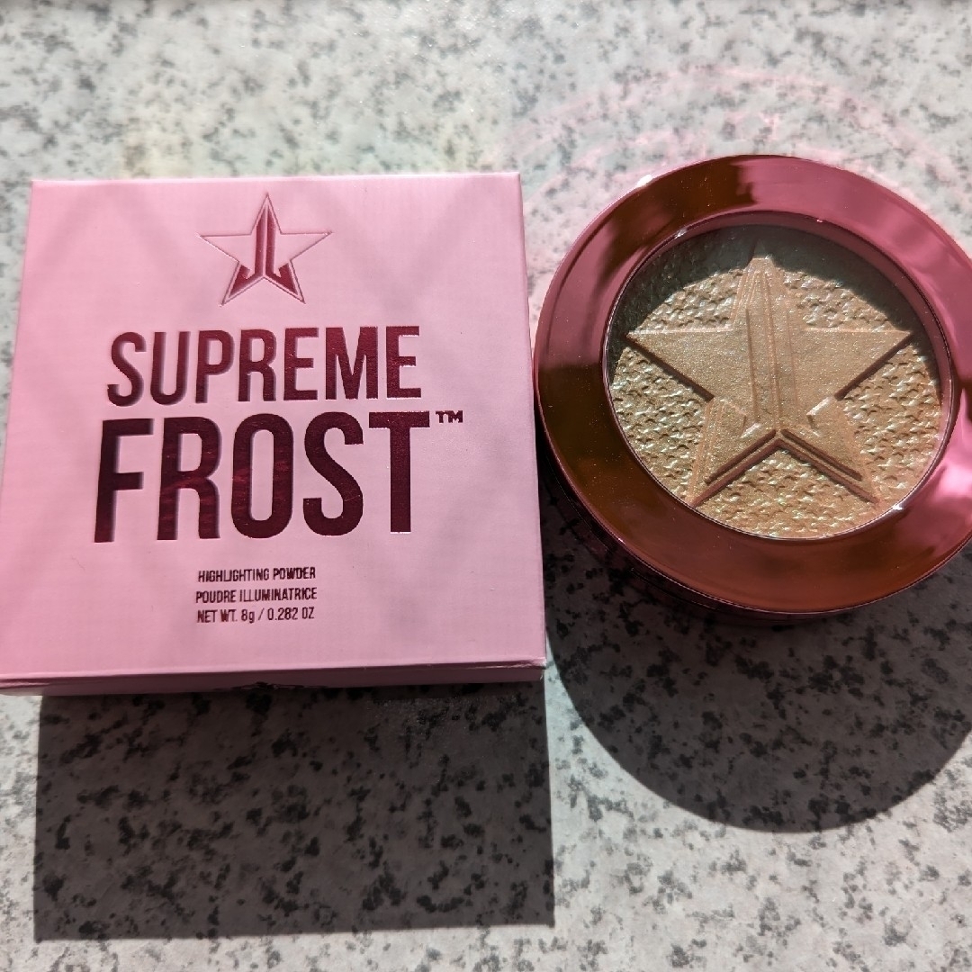 Sephora(セフォラ)のJeffree Star Cosmetics SupremeFrost コスメ/美容のベースメイク/化粧品(フェイスカラー)の商品写真