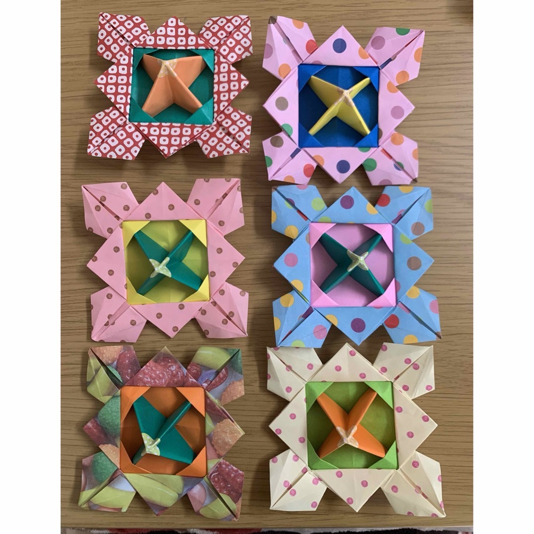 折り紙おしゃれコマ10個セット キッズ/ベビー/マタニティのおもちゃ(知育玩具)の商品写真