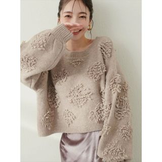 ナチュラルクチュール(natural couture)の【新品未使用タグ付】大人気リバイバル/もしゃもしゃフラワーライクショートニット(ニット/セーター)