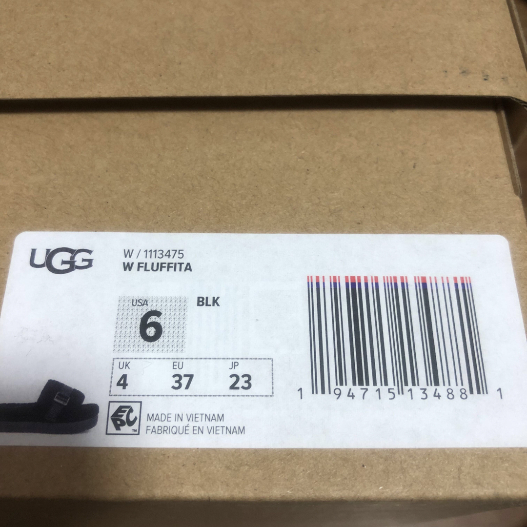 UGG(アグ)のアグ レディース サンダル フラッフィータ サンダル　23cm レディースの靴/シューズ(サンダル)の商品写真