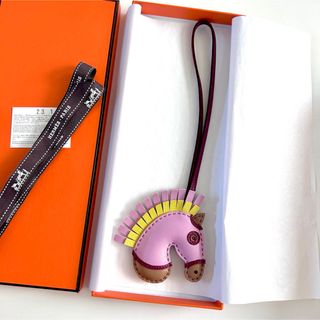 Hermes - 極美品◎正規品 仏製 HERMES エルメス ロデオチャーム MM