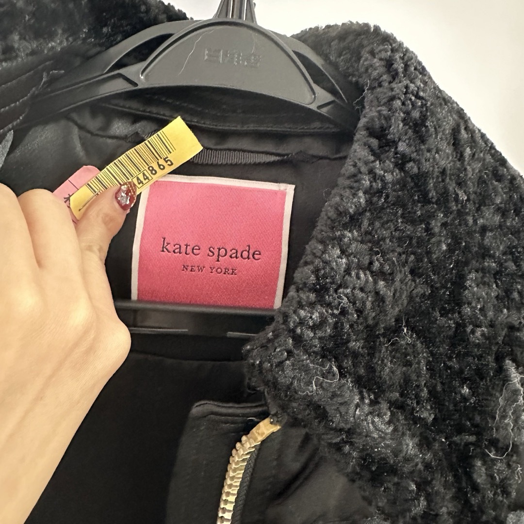 kate spade new york(ケイトスペードニューヨーク)の美品！ケイトスペード♡ショートダウン レディースのジャケット/アウター(ダウンコート)の商品写真