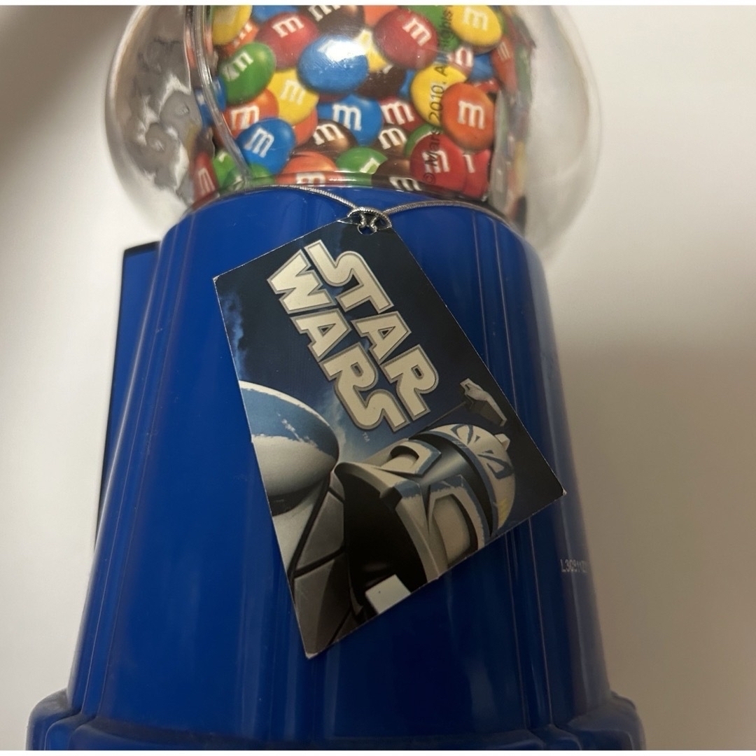 スターウォーズ  m&m's ディスペンサー　置物　ガチャガチャ エンタメ/ホビーのおもちゃ/ぬいぐるみ(キャラクターグッズ)の商品写真