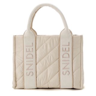 スナイデル(SNIDEL)の「専用」限定最終お値引き　snidel キルティングロゴバッグ 23aw(ショルダーバッグ)