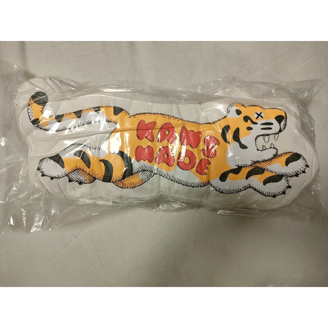 モール福祉 Human Made KAWS MADE CUSHION #1 Tiger - インテリア小物 モール福祉 Human Made KAWS MADE CUSHION #1 Tiger - インテリア小物