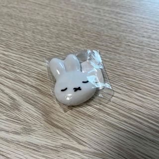 ミッフィー(miffy)のミッフィー　箸置き　新品(カトラリー/箸)