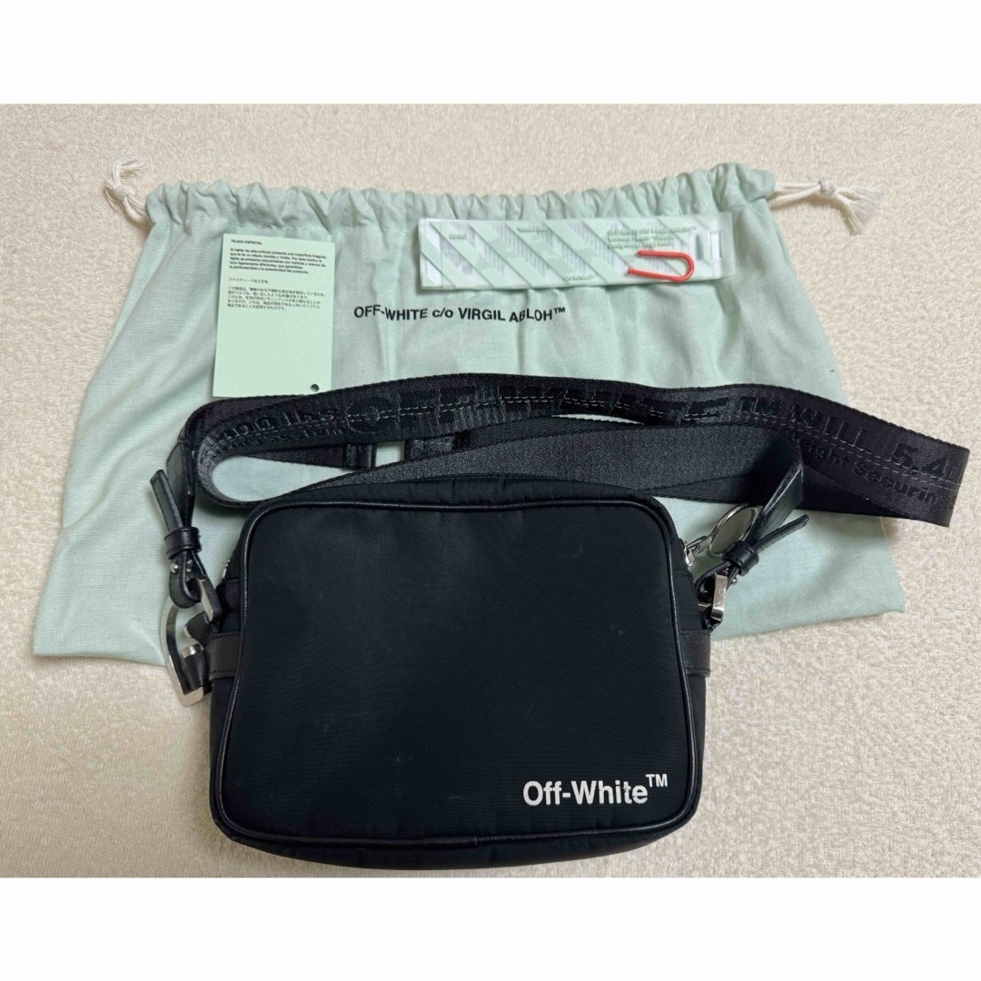 OFF-WHITE(オフホワイト)の【本物】オフホワイト　ボディバッグ　ショルダー　off-white メンズのバッグ(ボディーバッグ)の商品写真