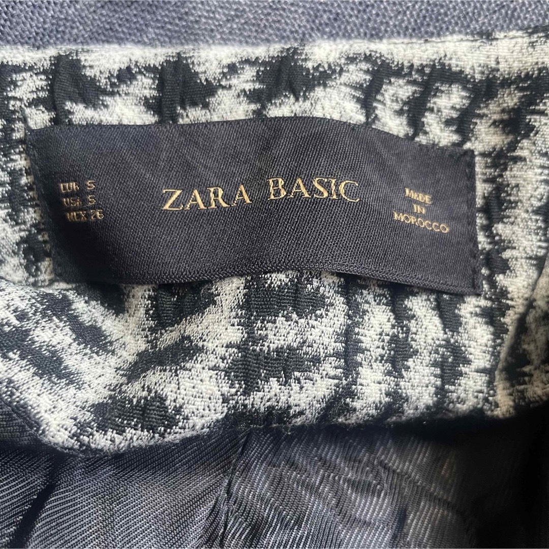 ZARA(ザラ)のZARA ノーカラージャケット レディースのジャケット/アウター(ノーカラージャケット)の商品写真