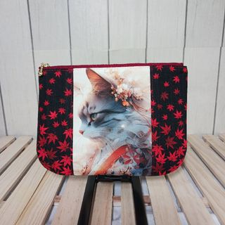 猫パネル　ふんわりフラットポーチ　ハンドメイド　和服猫　紅葉　フラワー　和柄(ポーチ)