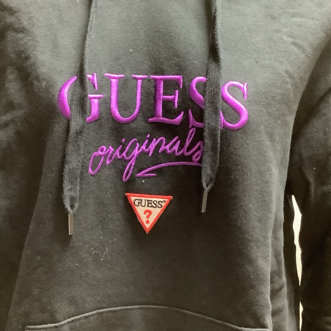 GUESS(ゲス)のGUESS パーカー メンズのトップス(パーカー)の商品写真