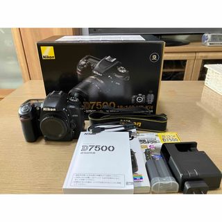 ニコン(Nikon)の【美品】Nikon D7500 ボディ(デジタル一眼)