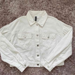 エイチアンドエイチ(H&H)のH&M ホワイトデニムジャケット　mサイズ(Gジャン/デニムジャケット)