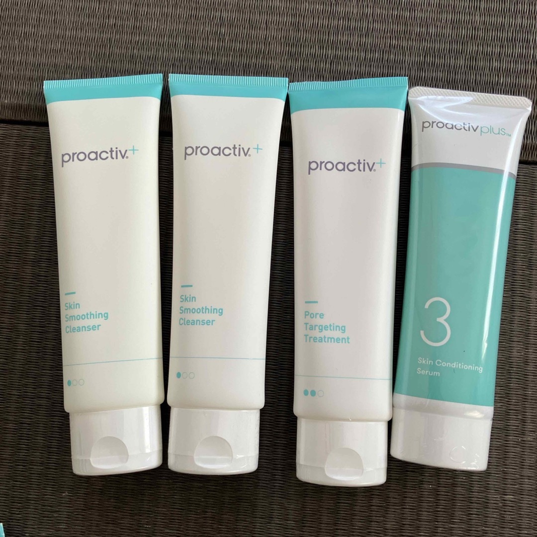 proactiv(プロアクティブ)のプロアクティブ４本セット コスメ/美容のスキンケア/基礎化粧品(洗顔料)の商品写真