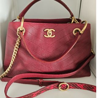 シャネル(CHANEL)のchanel shoulder bag(ショルダーバッグ)