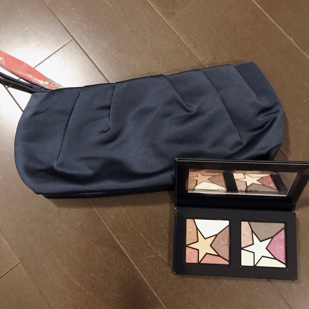 Estee Lauder(エスティローダー)の新品　エスティーローダー　グッドアズゴールド コスメ/美容のキット/セット(コフレ/メイクアップセット)の商品写真