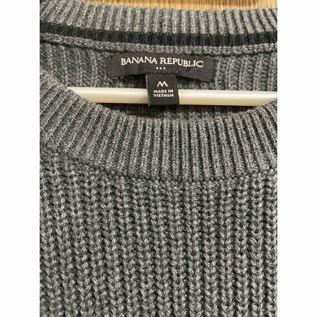 Banana Republic(バナナリパブリック)のバナナリパブリック　グレー　ニット　セーター　デザイン メンズのトップス(ニット/セーター)の商品写真