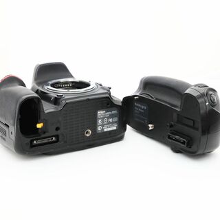 Nikon - NIKON D600 ボディ ニコン 通電OK 互換バッテリーグリップ付の ...