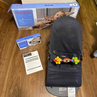 ベビービョルン(BABYBJORN)のベビージョルン　バウンサー ブリスエアー  メッシュ+ バウンサー用 木製トーイ(その他)