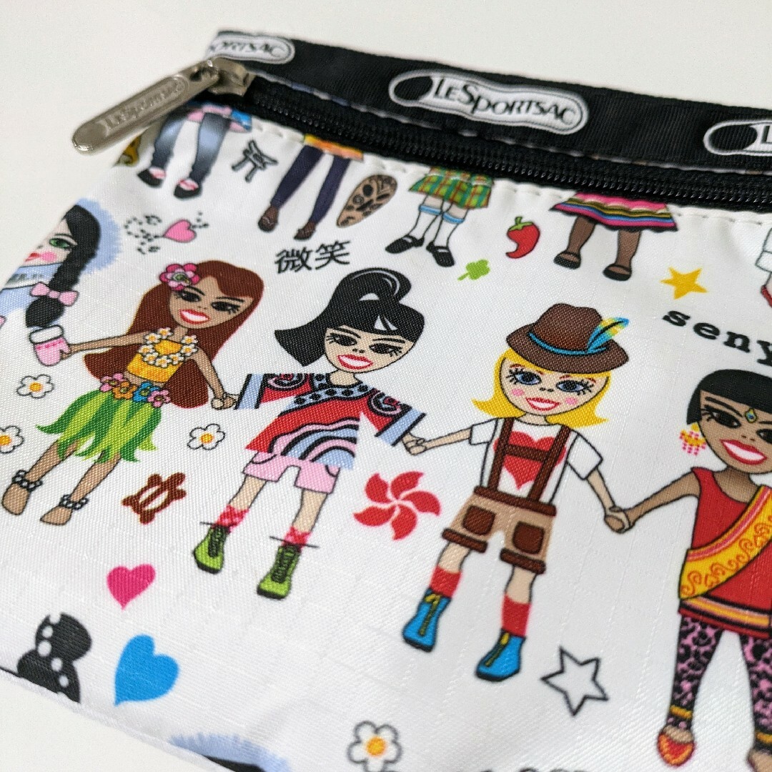 LeSportsac(レスポートサック)の美品　レスポートサック　ポーチ　女の子　スマイルトレイン レディースのファッション小物(ポーチ)の商品写真