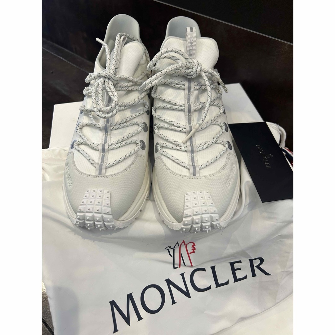 MONCLER(モンクレール)のMONCLER Trailgrip Lite 2 スニーカー　42.5 メンズの靴/シューズ(スニーカー)の商品写真