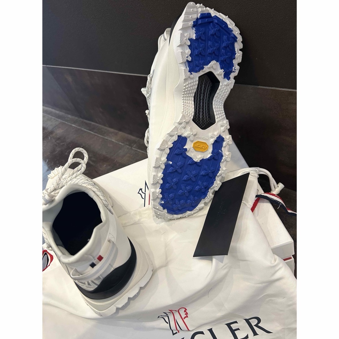 MONCLER(モンクレール)のMONCLER Trailgrip Lite 2 スニーカー　42.5 メンズの靴/シューズ(スニーカー)の商品写真