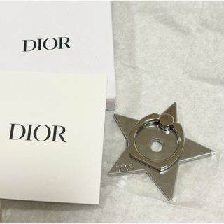 クリスチャンディオール(Christian Dior)の【新品未使用】DIOR  スマートフォンリング(ストラップ/イヤホンジャック)