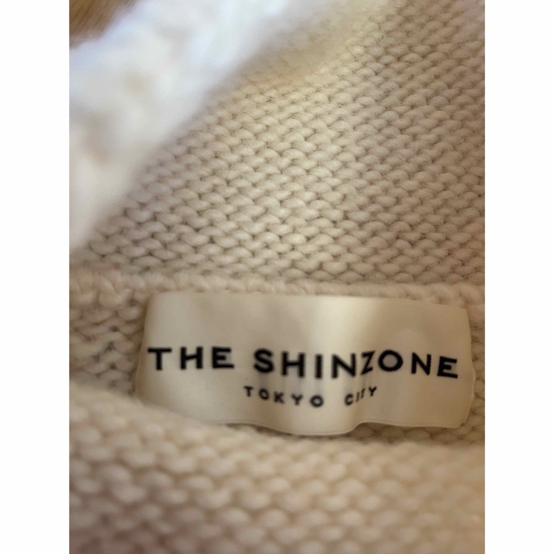 Shinzone(シンゾーン)のTHE SHINZONE シンゾーン ハイネック ホワイトニット 白 レディースのトップス(ニット/セーター)の商品写真