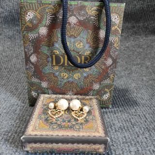 ディオール(Christian Dior) ピアス(パール)の通販 300点以上