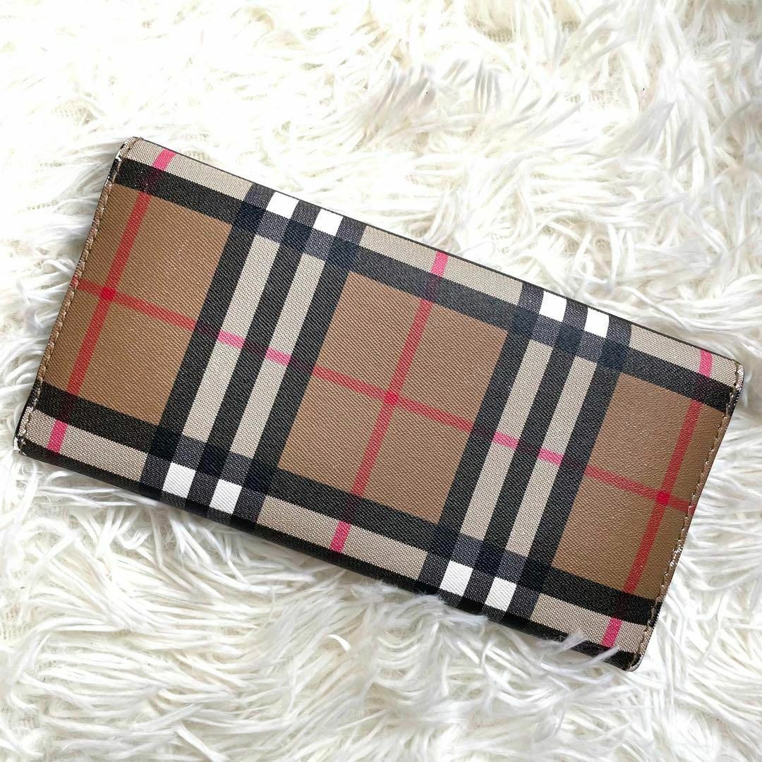 BURBERRY(バーバリー)の⋟希少品⋞ / バーバリー メガチェックコンチネンタルウォレット ブラック レディースのファッション小物(財布)の商品写真