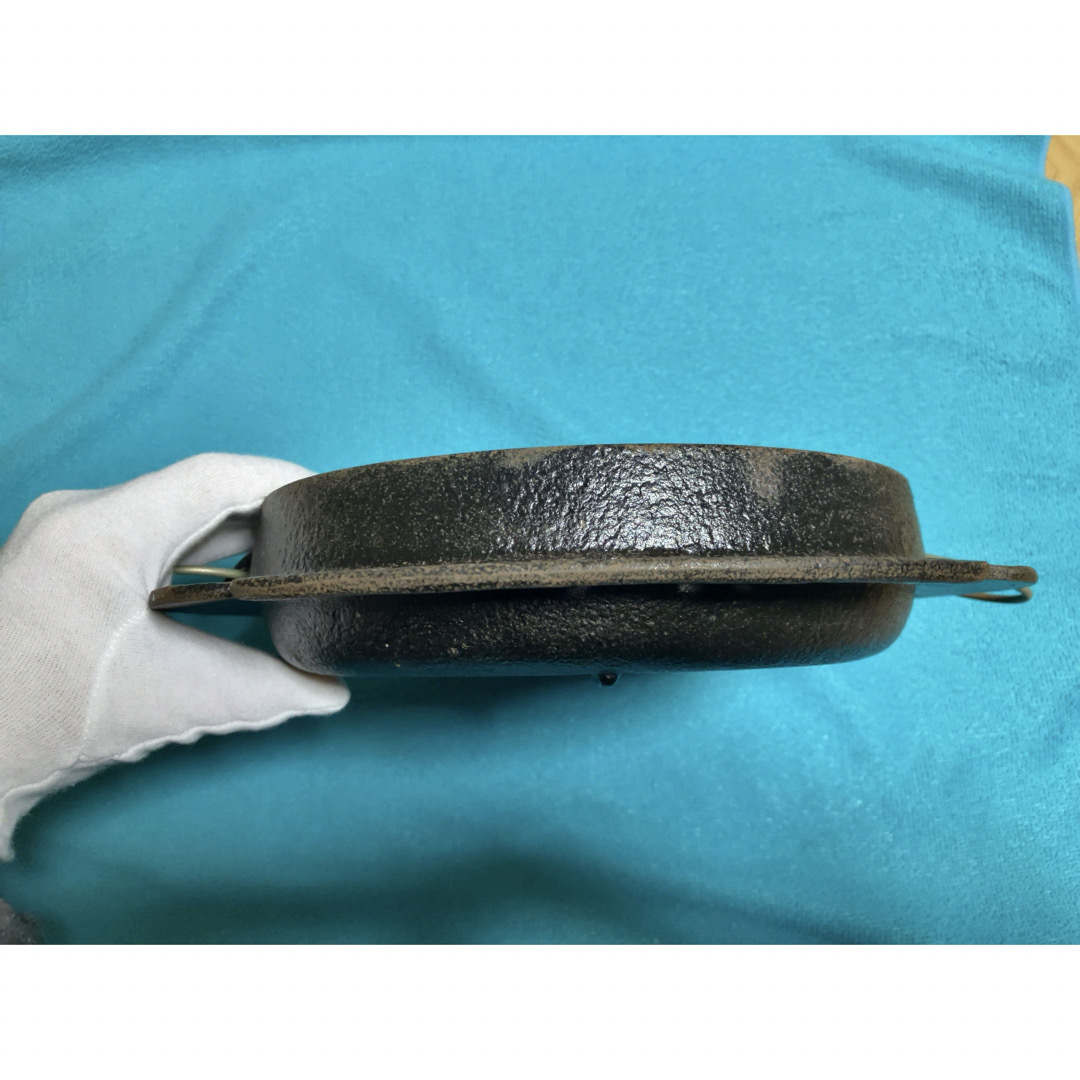 南部鉄器 - 822)【三巌堂】南部鉄器すき焼き鍋(直径20cm錆有り 南部鉄器 - 822)【三巌堂】南部鉄器すき焼き鍋(直径20cm錆有り