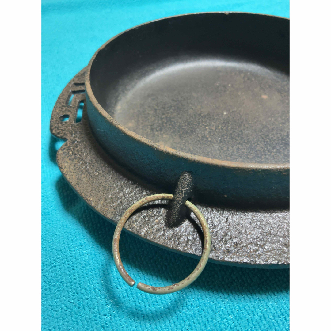 南部鉄器 - 822)【三巌堂】南部鉄器すき焼き鍋(直径20cm錆有り 南部鉄器 - 822)【三巌堂】南部鉄器すき焼き鍋(直径20cm錆有り