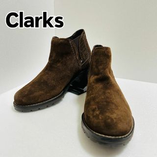 クラークス(Clarks)のClarks Clarkwell Demi ダークブラウンコンビ ショートブーツ(ブーツ)