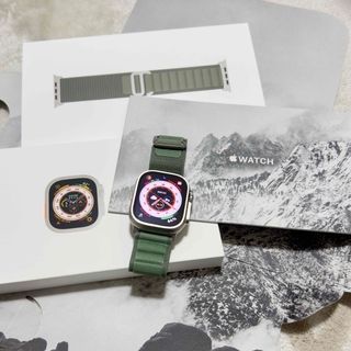 アップルウォッチ(Apple Watch)の【付属品完備・美品】Apple Watch UltraグリーンアルパインループM(その他)