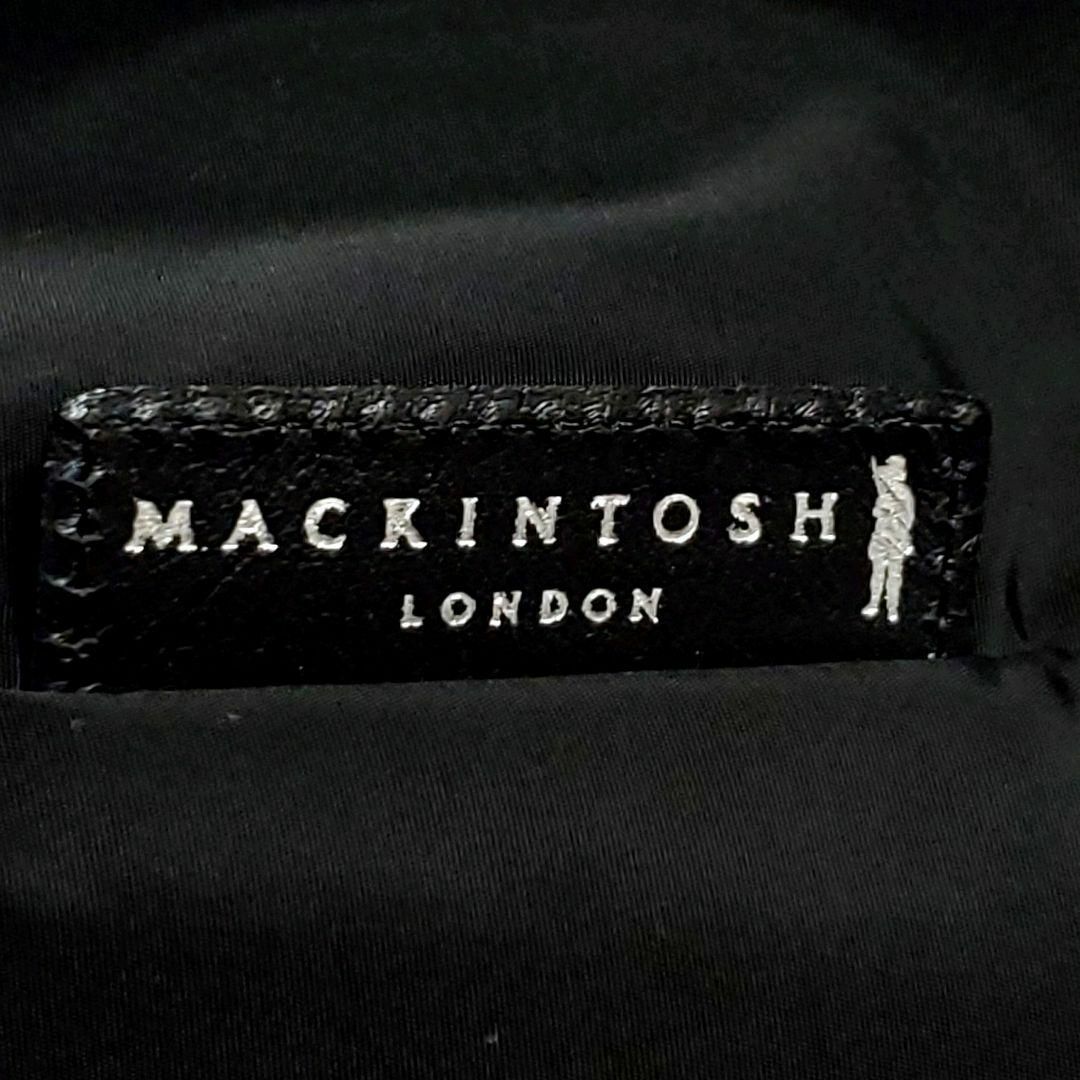 MACKINTOSH(マッキントッシュ)の極美品 M マッキントッシュ ダウン ブリティッシュホワイトダック 黒 レザー レディースのジャケット/アウター(ダウンコート)の商品写真