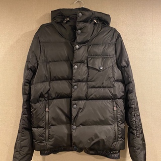 モンクレール(MONCLER)の【お得⭐︎美品】モンクレール　グルノーブルエッグストックス　黒　2 M〜Lサイズ(ダウンジャケット)