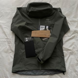 アークテリクス(ARC'TERYX)のARC'TERYX ベータジャケット アークテリクス forage フォリッジ(ナイロンジャケット)